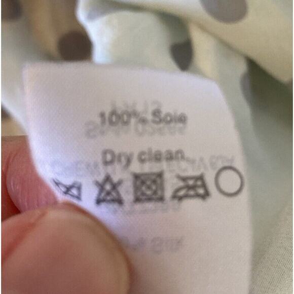 J Crew Dot 100% Silk Button Up Shirt Size XS Women’s Gray - Picture 5 of 8